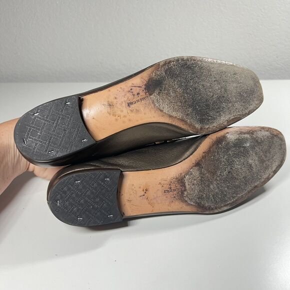 Salvatore Ferragamo Boutique Womens Shoes Bronze Monogrammed Flats 7.5 A4 - Picture 8 of 8